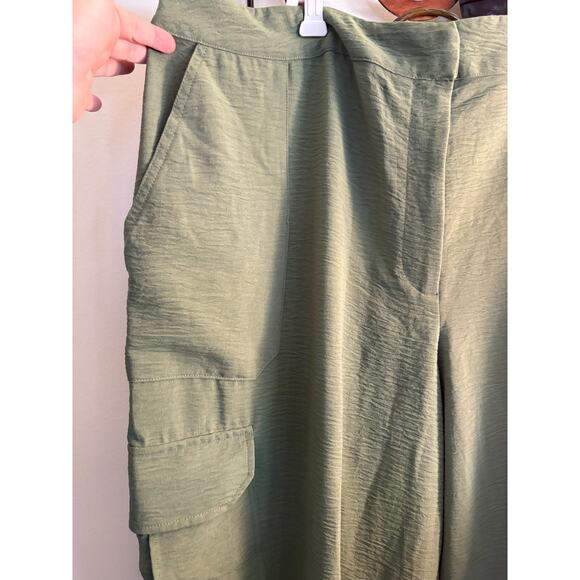 Sofia Jeans Brand green baggie cargo style 1x women’s jogger pants - Picture 5 of 5